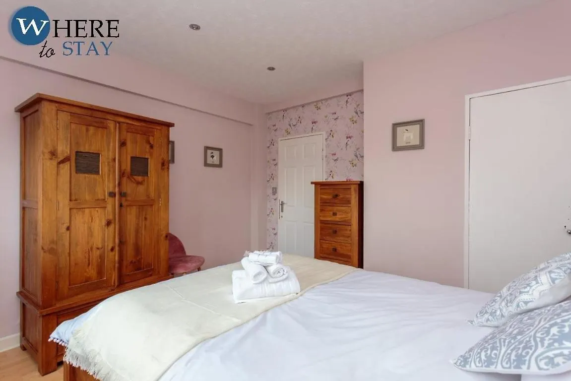 Stylish 3 Bedroom Apartment, Édimbourg Appartement